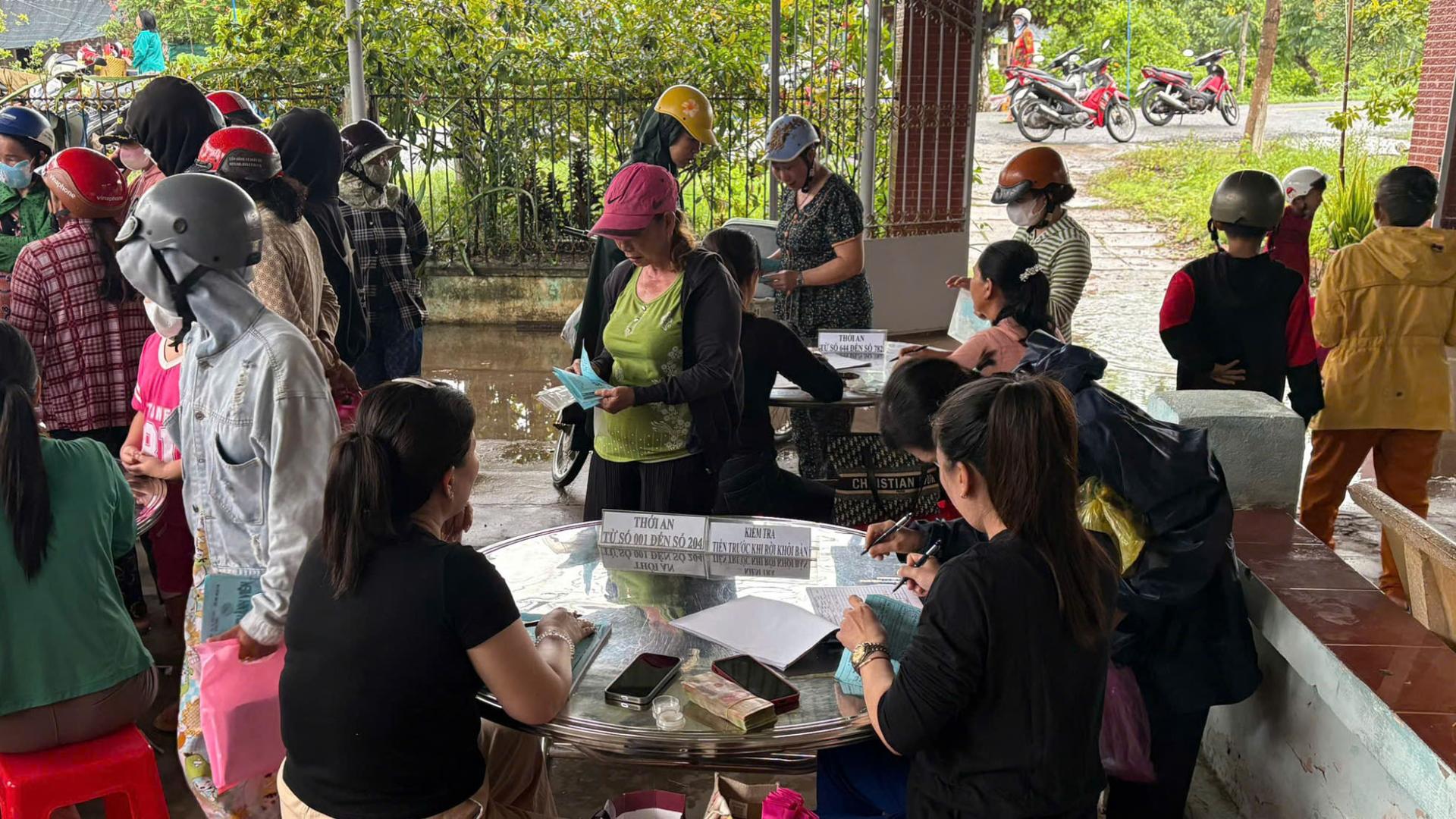 htx-thuy-san-rang-dong-phan-phoi-cho-thanh-vien